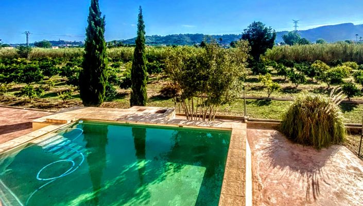 Image No.2-Villa de 7 chambres à vendre à Alzira