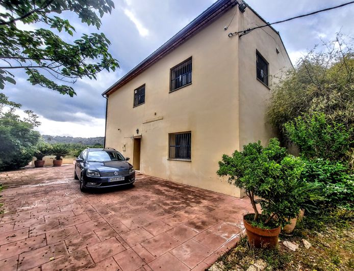 Image No.3-Villa de 7 chambres à vendre à Alzira
