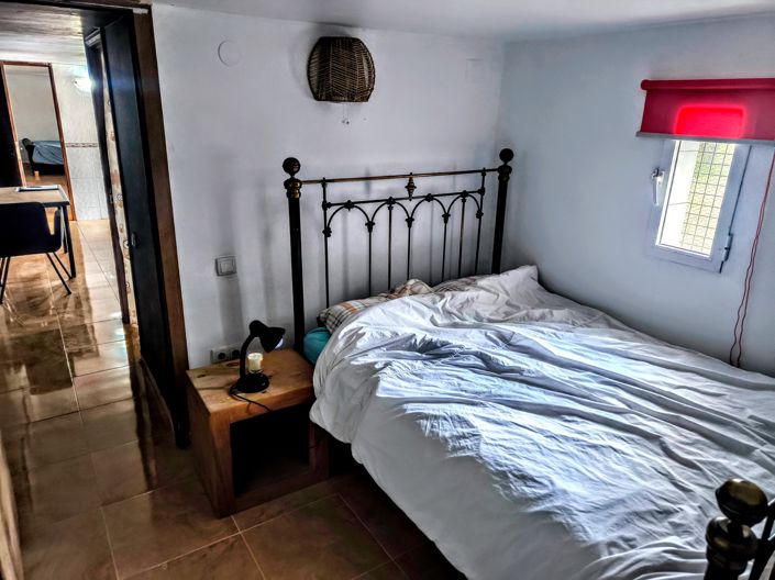Image No.20-8 Bed Villa for sale