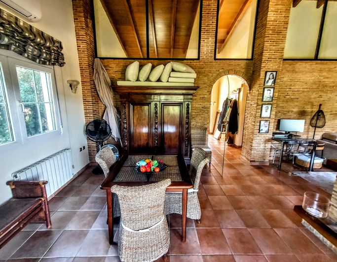 Image No.23-Villa de 4 chambres à vendre à Alzira