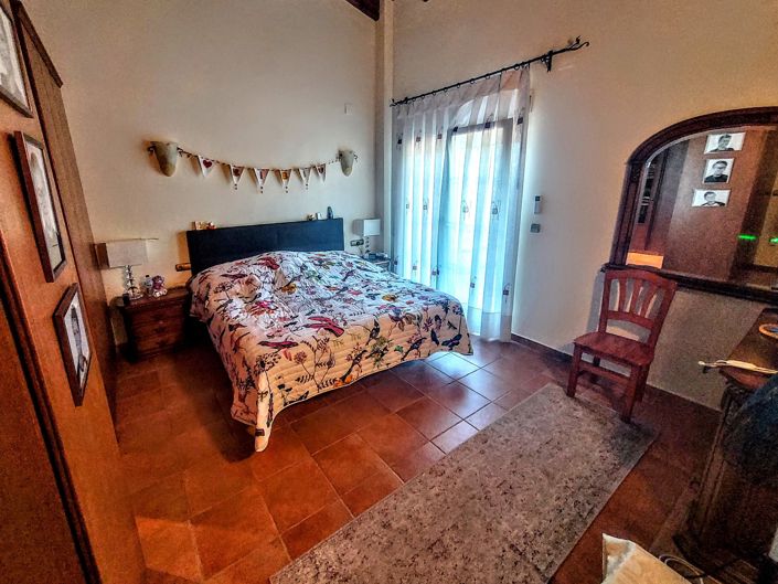 Image No.38-Villa de 4 chambres à vendre à Alzira