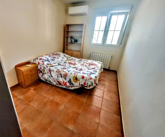 Image No.53-Villa de 4 chambres à vendre à Alzira