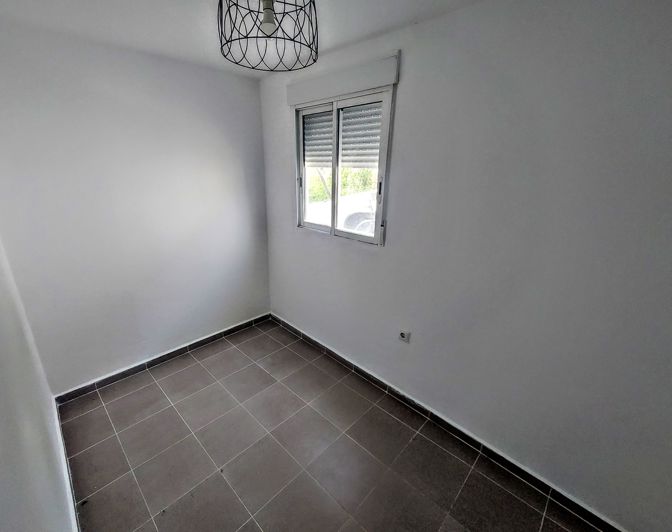 Image No.40-7 Bed Villa for sale