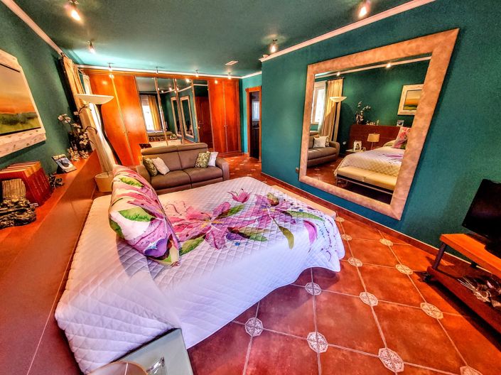 Image No.22-4 Bed Villa for sale