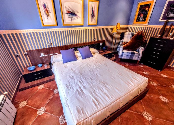 Image No.33-4 Bed Villa for sale
