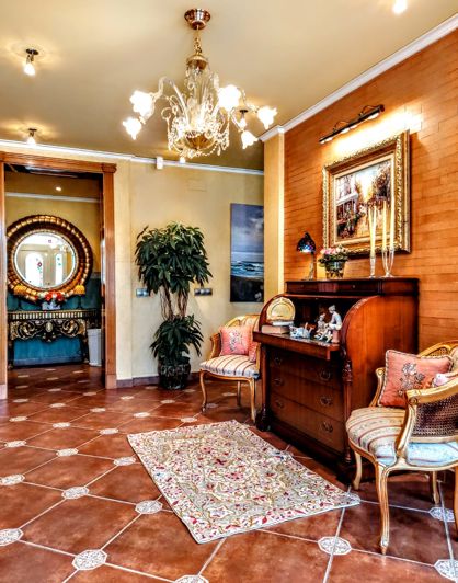 Image No.4-4 Bed Villa for sale