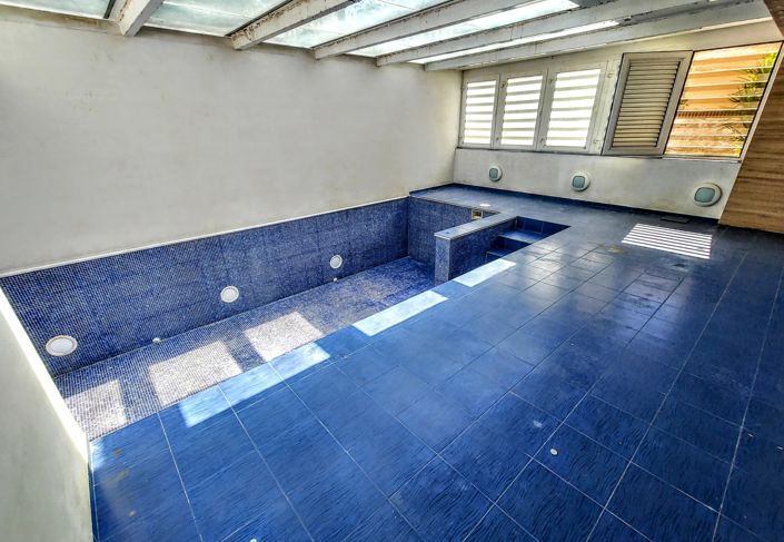 Image No.44-4 Bed Villa for sale