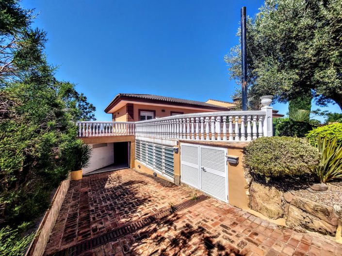 Image No.49-4 Bed Villa for sale