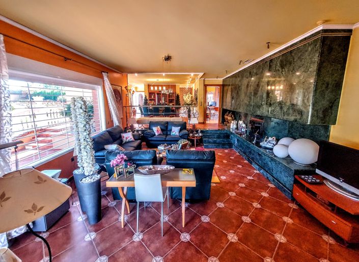 Image No.7-4 Bed Villa for sale