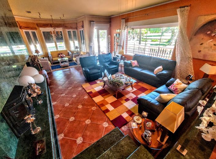 Image No.9-4 Bed Villa for sale