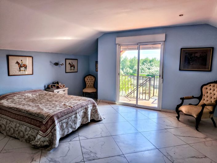 Image No.21-6 Bed Villa for sale