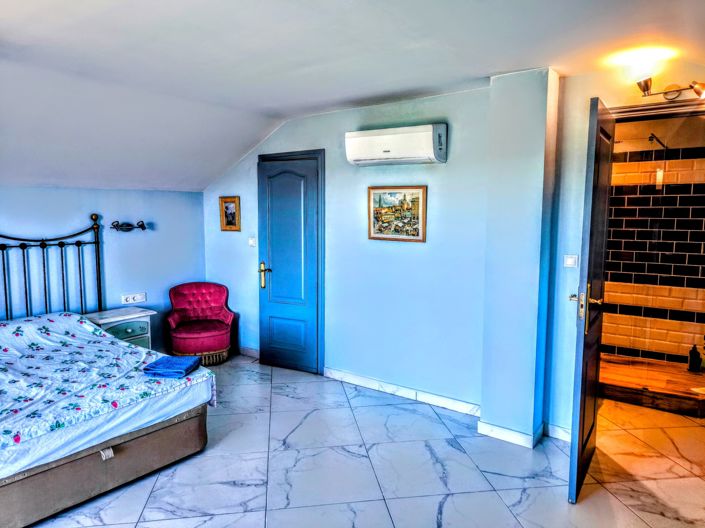 Image No.26-6 Bed Villa for sale