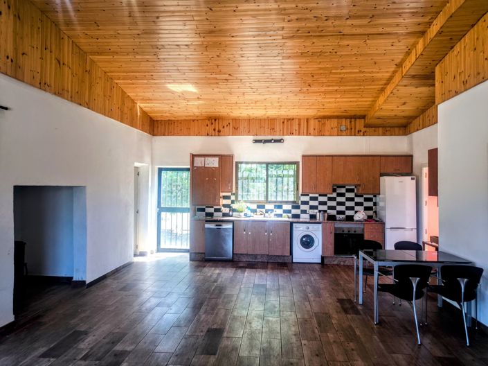 Image No.38-6 Bed Villa for sale