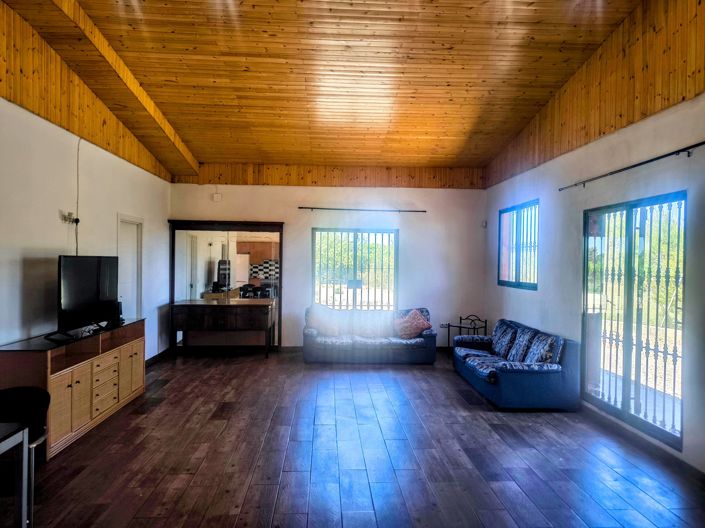 Image No.41-6 Bed Villa for sale