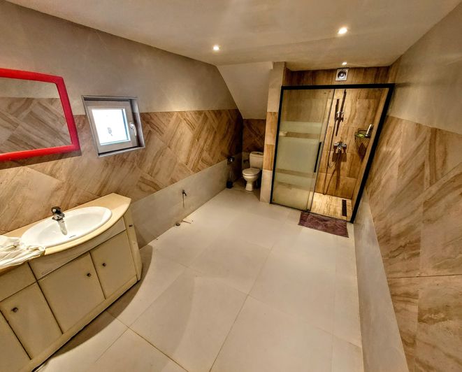 Image No.11-6 Bed Villa for sale