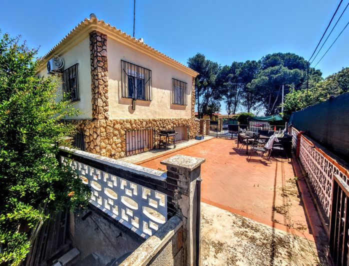 Image No.28-6 Bed Villa for sale