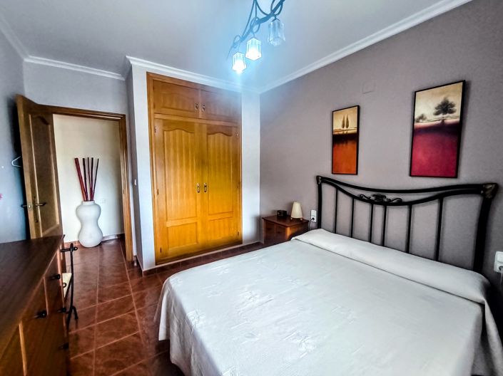 Image No.10-6 Bed Villa for sale