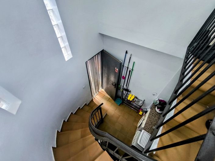 Image No.16-6 Bed Villa for sale