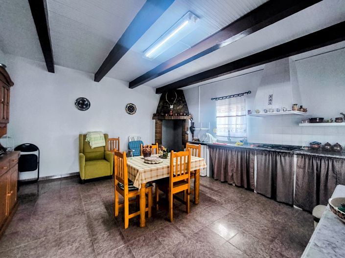 Image No.24-6 Bed Villa for sale