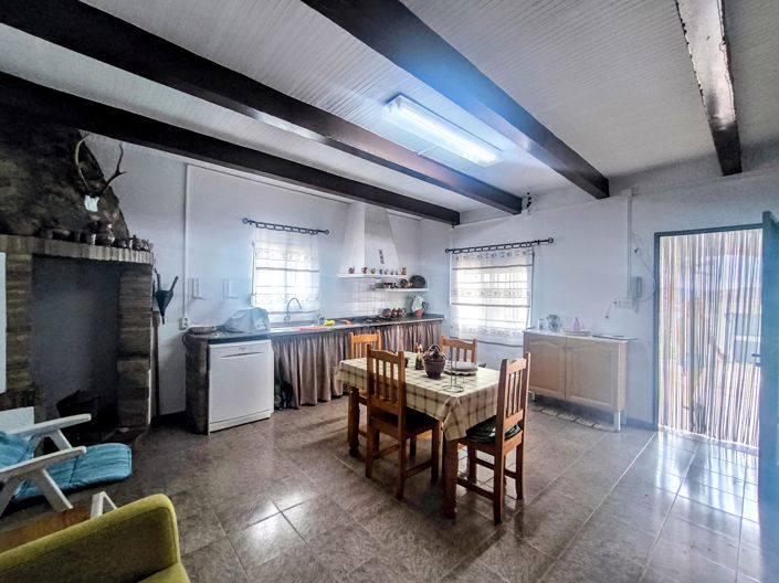 Image No.25-6 Bed Villa for sale