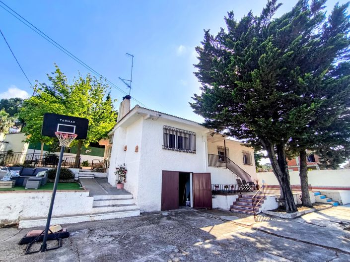Image No.17-3 Bed Villa for sale