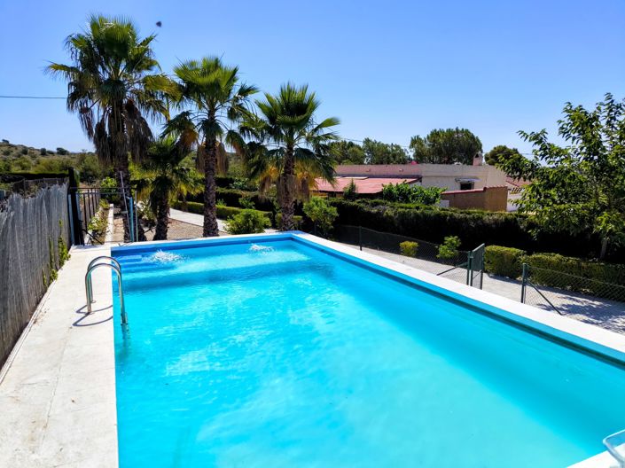 Image No.28-4 Bed Villa for sale