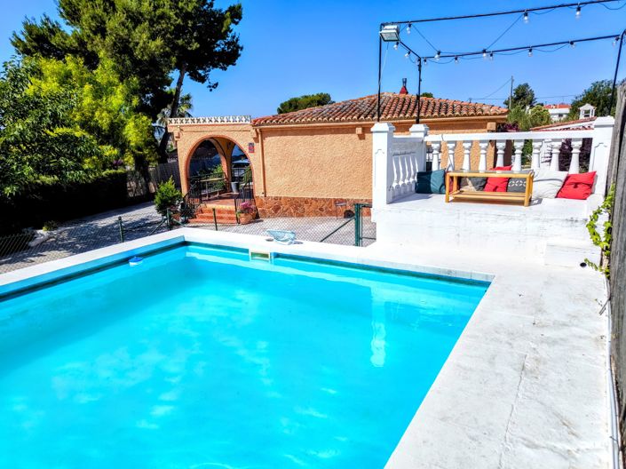 Image No.29-4 Bed Villa for sale