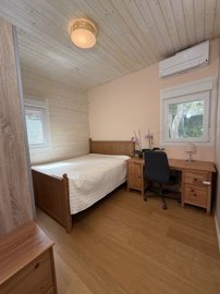 vlc5313bedroom12