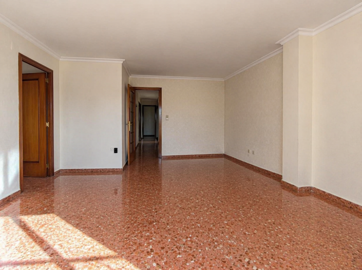 Image No.3-Propriété de 3 chambres à vendre à Valencia City