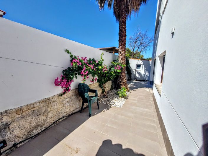 Image No.38-3 Bed Villa for sale