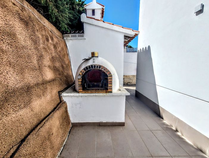 Image No.40-3 Bed Villa for sale