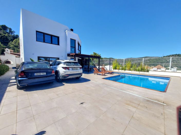 Image No.42-3 Bed Villa for sale