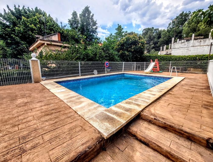 Image No.3-3 Bed Villa for sale