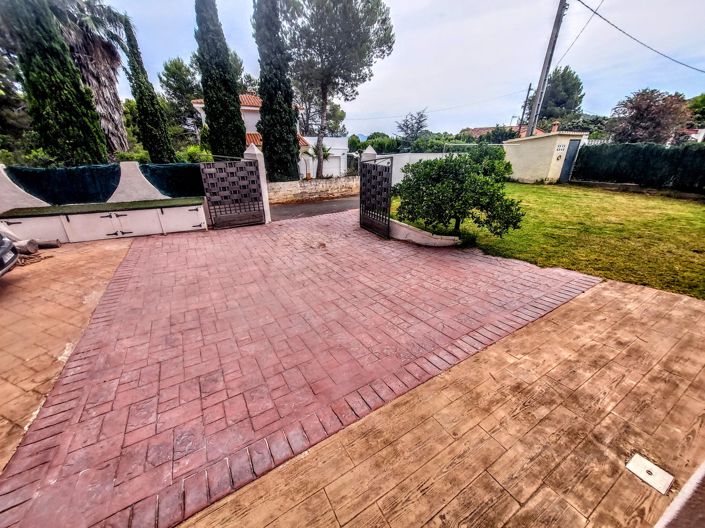 Image No.39-3 Bed Villa for sale