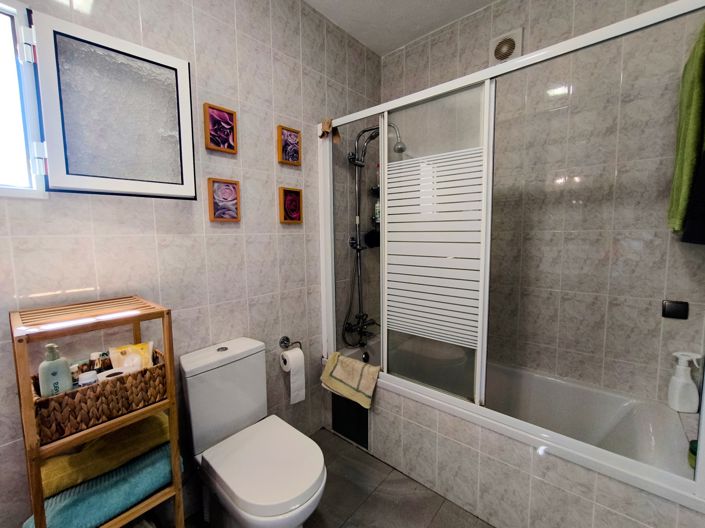 Image No.25-4 Bed Villa for sale