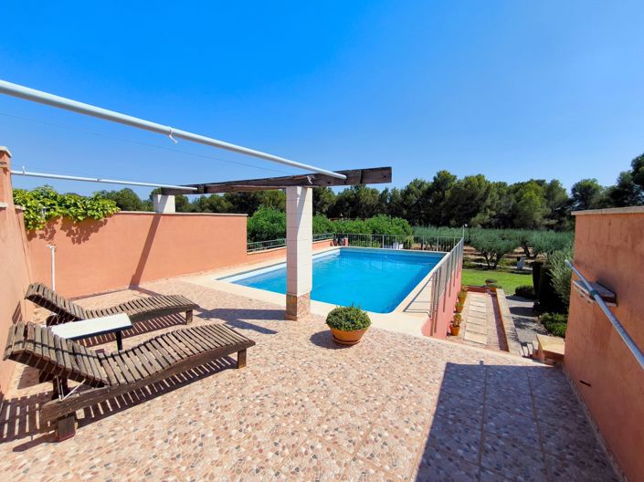 Image No.37-4 Bed Villa for sale