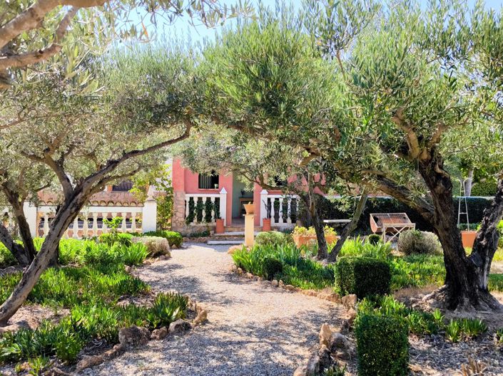 Image No.42-4 Bed Villa for sale