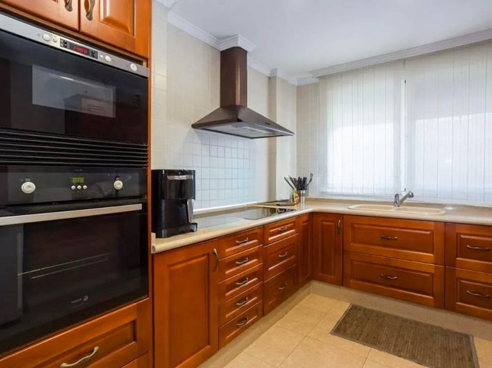 Image No.14-7 Bed Villa for sale