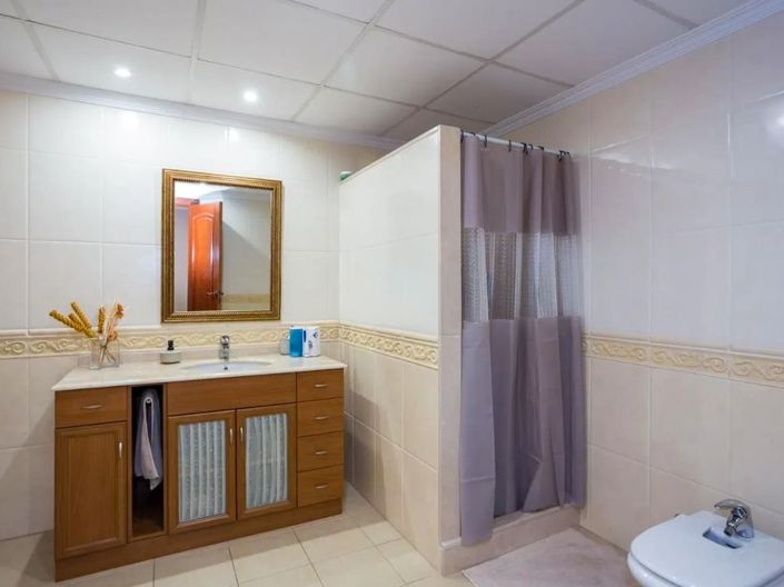 Image No.19-7 Bed Villa for sale