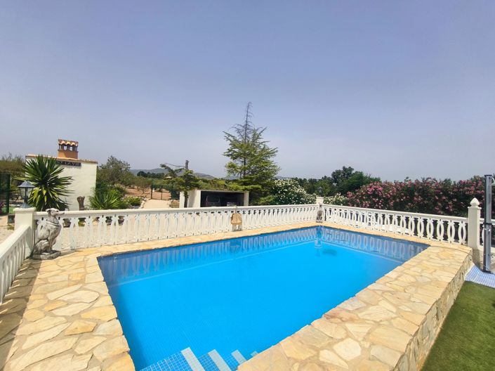 Image No.27-6 Bed Villa for sale