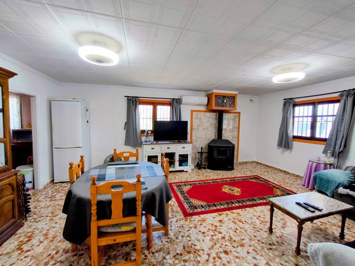 Image No.13-4 Bed Villa for sale