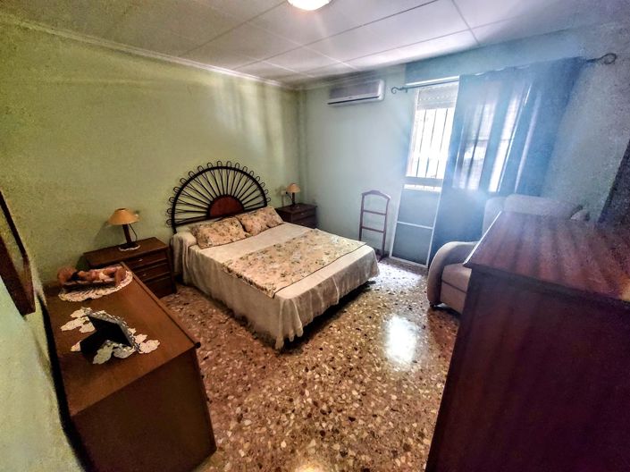 Image No.13-5 Bed Villa for sale