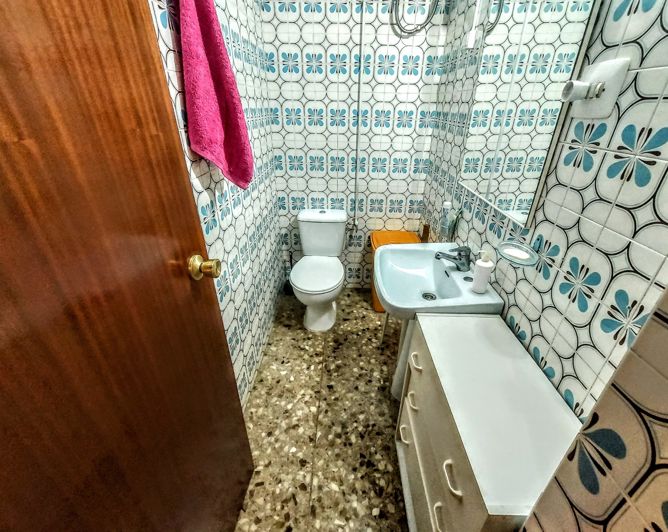 Image No.32-5 Bed Villa for sale