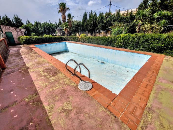 Image No.34-5 Bed Villa for sale