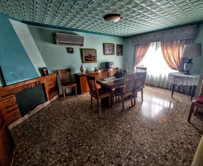 Image No.8-5 Bed Villa for sale