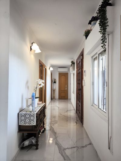 Image No.9-4 Bed Villa for sale