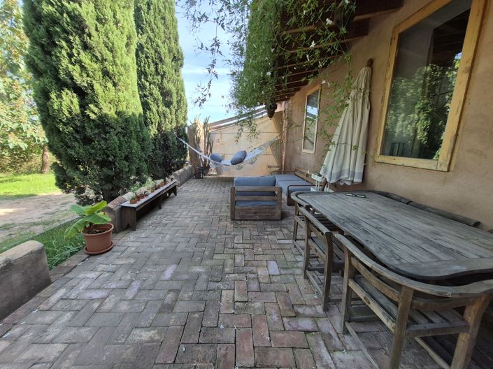 Image No.3-11 Bed Villa for sale