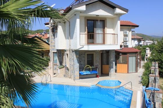 Image No.2-Villa / Détaché de 4 chambres à vendre à Kemer