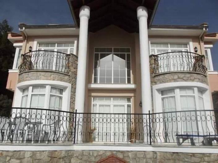 Image No.1-3 Bed Villa for sale