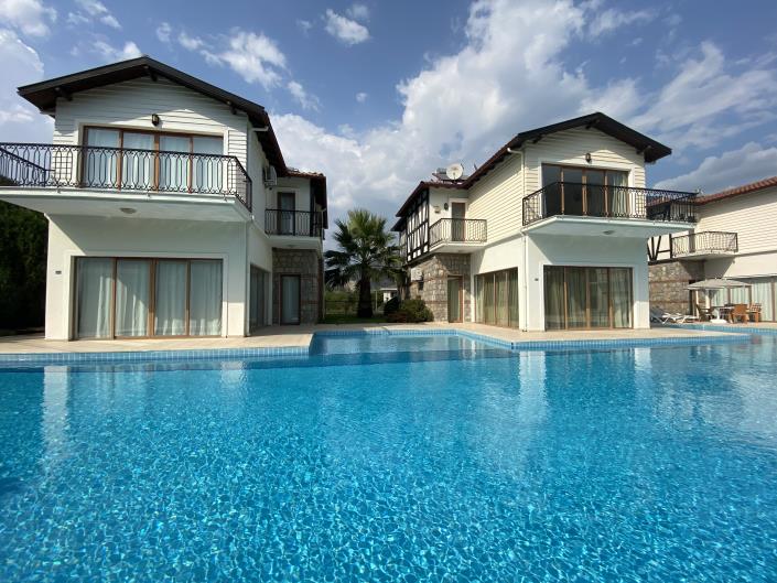 Image No.21-3 Bed Villa for sale